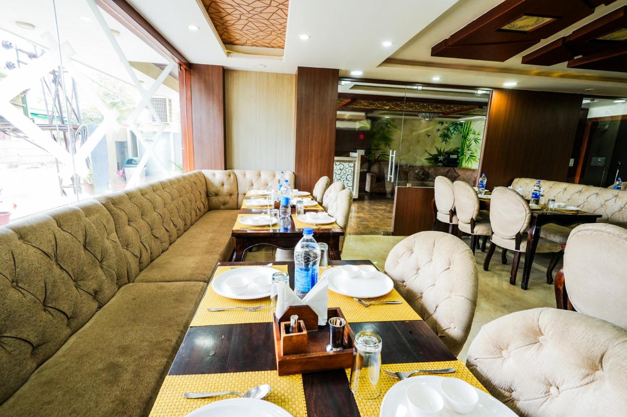 Hotel Olive Greens Near Jaipur International Airport Dış mekan fotoğraf